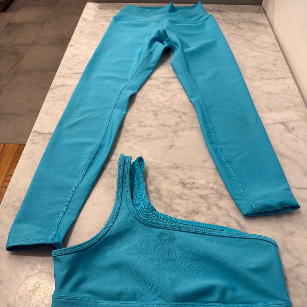 Alo set